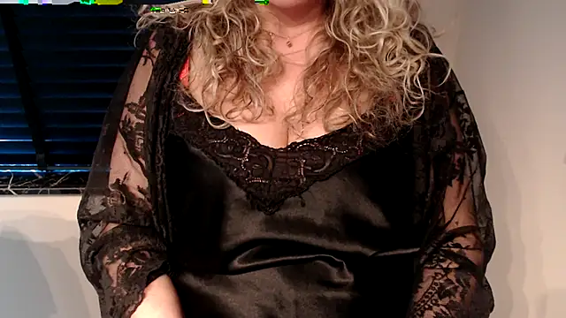 JenniLowen online show from 03-18-25, 02:17