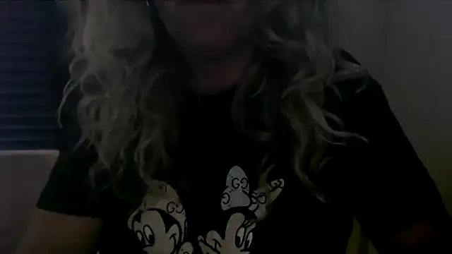 JenniLowen online show from 10-13-25, 12:07