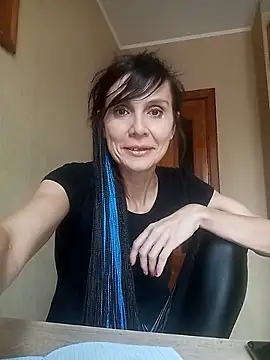 Snapshot of Francenia_lolis chatting on 10-18-25, 11:34 Francenia lolis online show from 10-18-25, 11:34