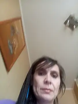 Francenia lolis online show from 11-16-25, 11:04