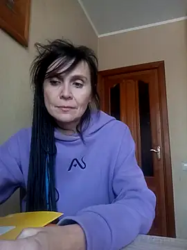 Snapshot of Francenia_lolis chatting on 01-19-26, 12:53 Francenia lolis online show from 01-19-26, 12:53