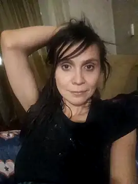 Snapshot of Francenia_lolis chatting on 02-19-26, 08:28 Francenia lolis online show from 02-19-26, 08:28