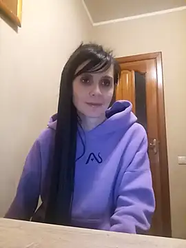 Francenia lolis online show from 11-11-25, 08:25