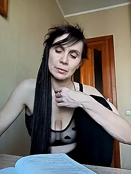 Snapshot of Francenia_lolis chatting on 03-16-25, 10:33 Francenia lolis online show from 03-16-25, 10:33