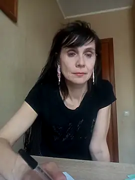 Francenia lolis online show from 04-13-26, 02:10