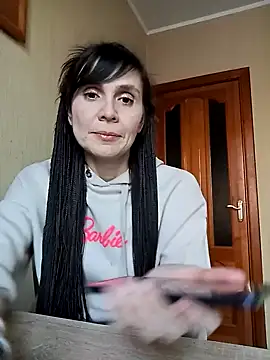 Snapshot of Francenia_lolis chatting on 02-27-25, 08:13 Francenia lolis online show from 02-27-25, 08:13