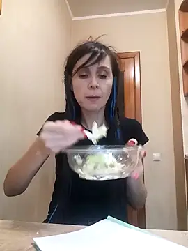 Francenia lolis online show from 11-11-25, 06:30