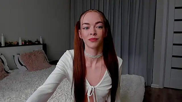 Undertheskin online show from 04-02-26, 02:13