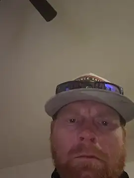 Nakedginger26 online show from 05-15-26, 09:51