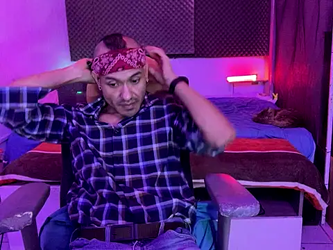 thesummerboy online show from 10-05-25, 06:48