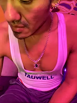 thesummerboy online show from 12-04-24, 11:35