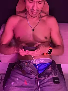 thesummerboy online show from 12-06-24, 08:10