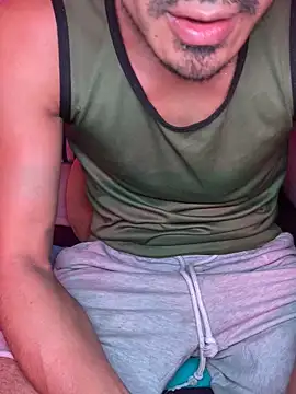 thesummerboy online show from 12-26-24, 05:37