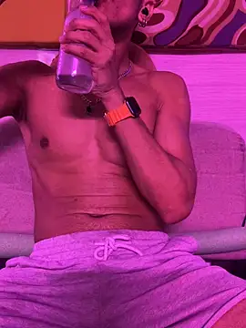 thesummerboy online show from 12-01-24, 07:19