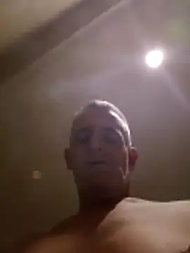 NICJOHNS online show from 04-10-26, 09:33