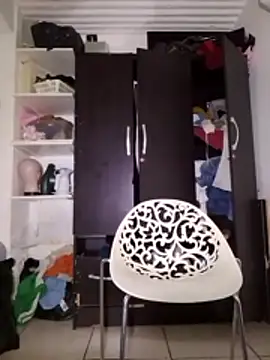 NICJOHNS online show from 04-16-26, 07:47