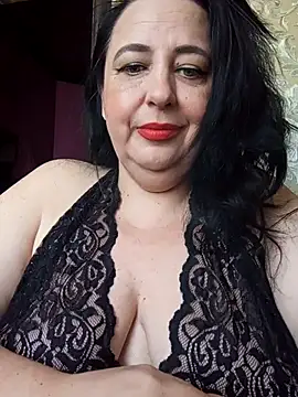 Snapshot of Angel_FUN chatting on 04-25-26, 05:21 Angel FUN online show from 04-25-26, 05:21