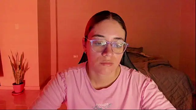 atenas 05  online show from 02-19-26, 09:28