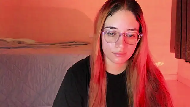 atenas 05  online show from 04-15-26, 09:26