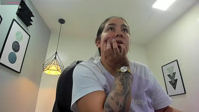 lizzaxs online show from 03-11-25, 01:45