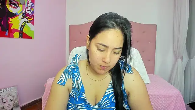 lizzaxs online show from 10-21-25, 12:37