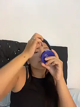 alisson carolina73 online show from 03-25-26, 02:33