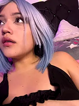 Snapshot of alisson_carolina73 chatting on 12-21-25, 02:46 alisson carolina73 online show from 12-21-25, 02:46