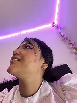 alisson carolina73 online show from 02-13-25, 03:29