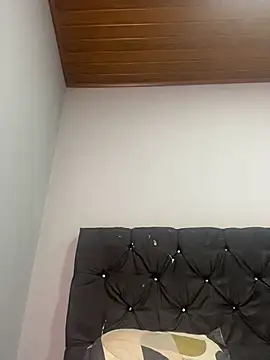 alisson carolina73 online show from 07-18-26, 03:04