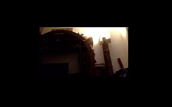 Snapshot of POPAYE972 chatting on 06-14-26, 10:33 POPAYE972 online show from 06-14-26, 10:33