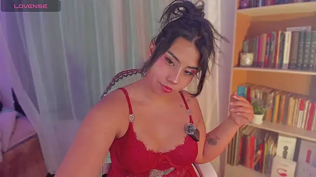 kiki cavilll online show from 07-28-26, 02:52