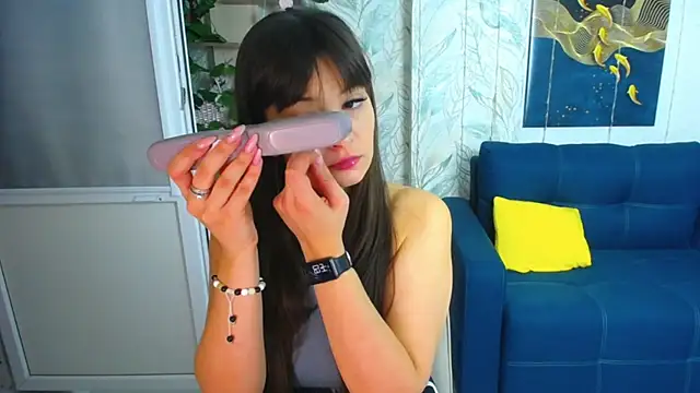 GoldenLadyyy online show from 11-09-25, 05:44