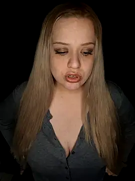 cansuozell online show from 10-19-25, 05:26