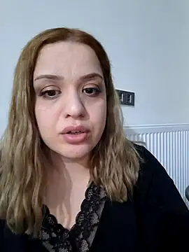 cansuozell online show from 11-09-25, 05:06