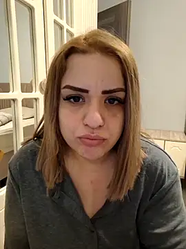 cansuozell online show from 12-23-25, 05:40