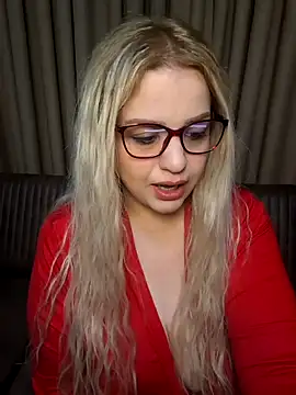 cansuozell online show from 03-15-26, 06:37