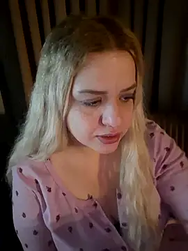 cansuozell online show from 03-22-26, 06:31