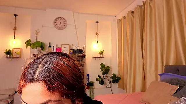 dulce celeste15 online show from 04-14-26, 07:30