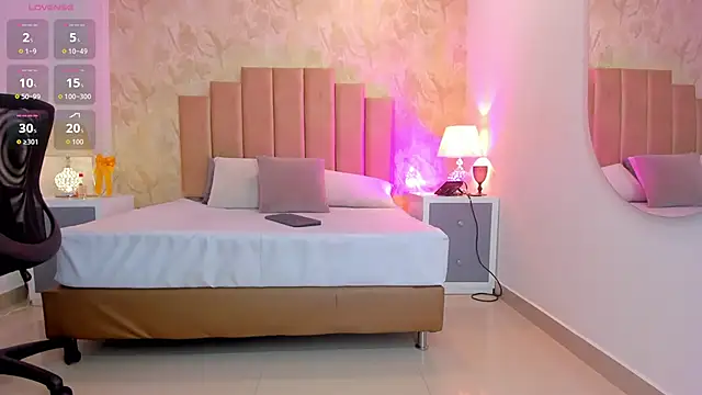  Peach1  online show from 11-12-25, 02:21