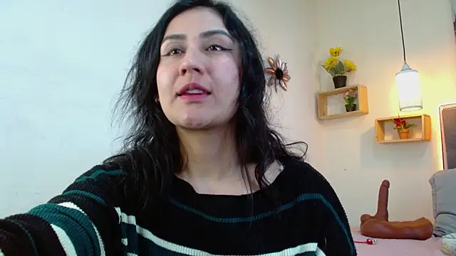 mia aira online show from 12-13-25, 08:04