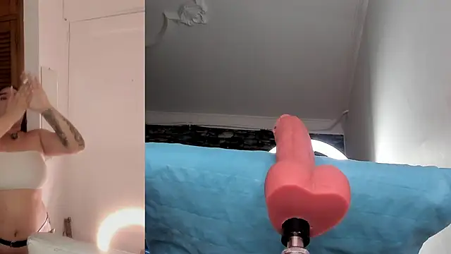 Snapshot of zoe_backer chatting on 01-15-26, 11:24 zoe backer online show from 01-15-26, 11:24