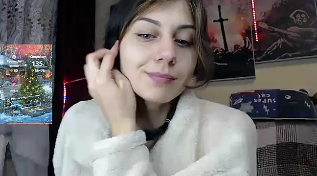Snapshot of BroadFantasy chatting on 12-19-24, 10:00 BroadFantasy online show from 12-19-24, 10:00