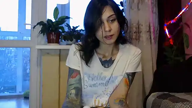 Snapshot of BroadFantasy chatting on 03-15-25, 03:37 BroadFantasy online show from 03-15-25, 03:37
