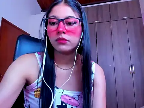 Snapshot of _ALLYSON18_ chatting on 02-05-26, 11:50 ALLYSON18 online show from 02-05-26, 11:50