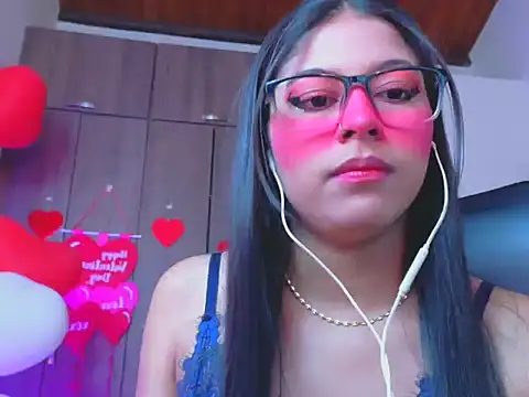 Snapshot of _ALLYSON18_ chatting on 02-19-26, 11:51 ALLYSON18 online show from 02-19-26, 11:51