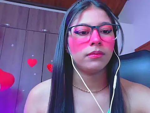 Snapshot of _ALLYSON18_ chatting on 02-25-26, 12:05 ALLYSON18 online show from 02-25-26, 12:05