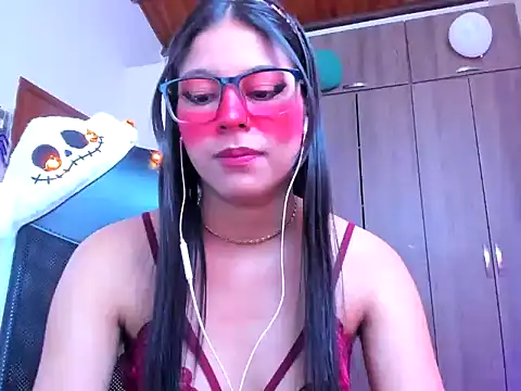  ALLYSON18  online show from 10-28-25, 11:53