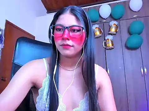  ALLYSON18  online show from 10-03-25, 11:45