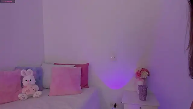 Brisa blue online show from 04-08-26, 06:53