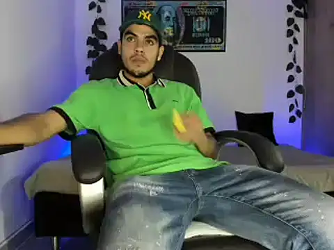 mikee scooth online show from 03-16-25, 03:25